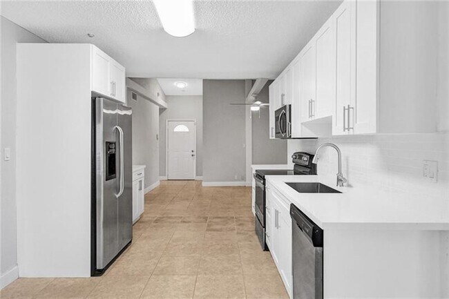 Building Photo - 20861 NW 9th Path