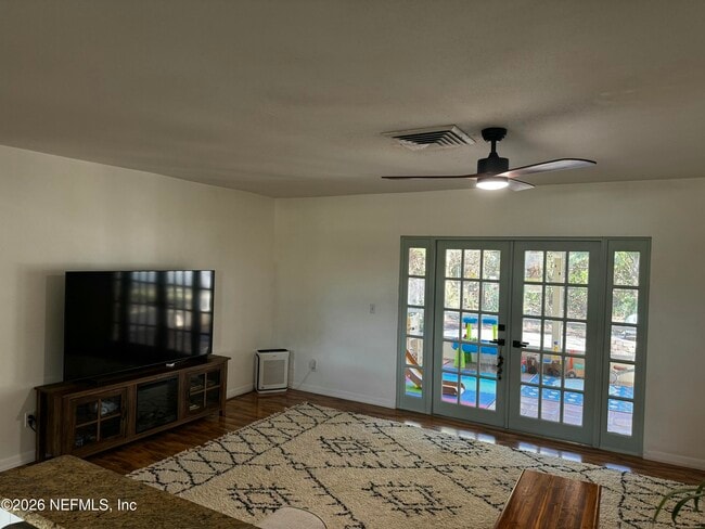 Building Photo - 1926 71st Ave