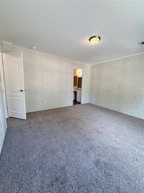 Building Photo - 932 SE 40th Pl