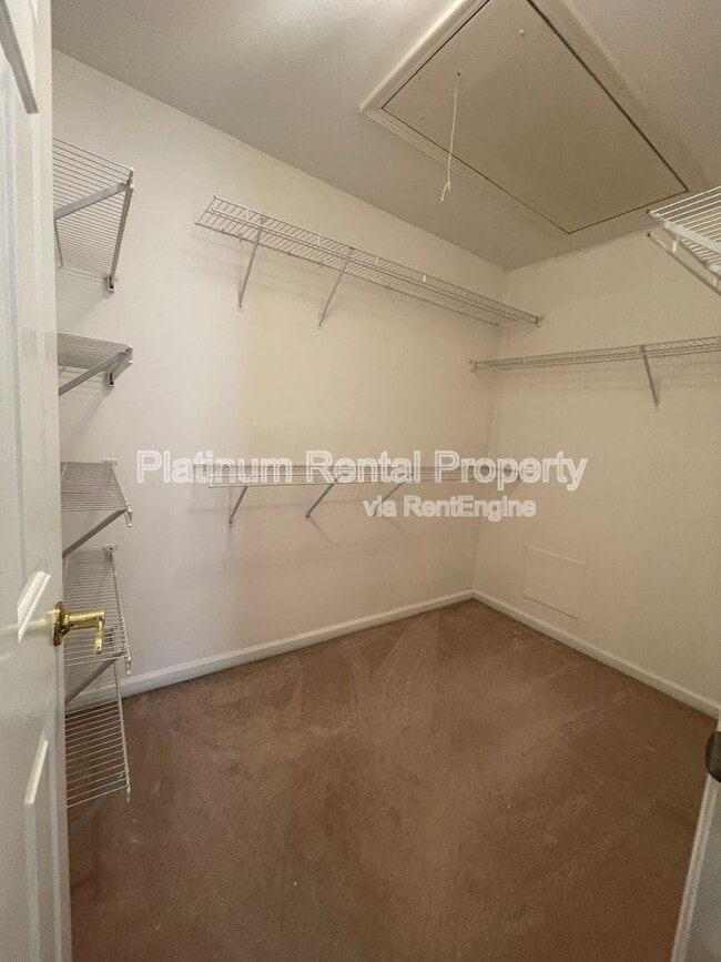 Building Photo - 4916 Durley Ln SE