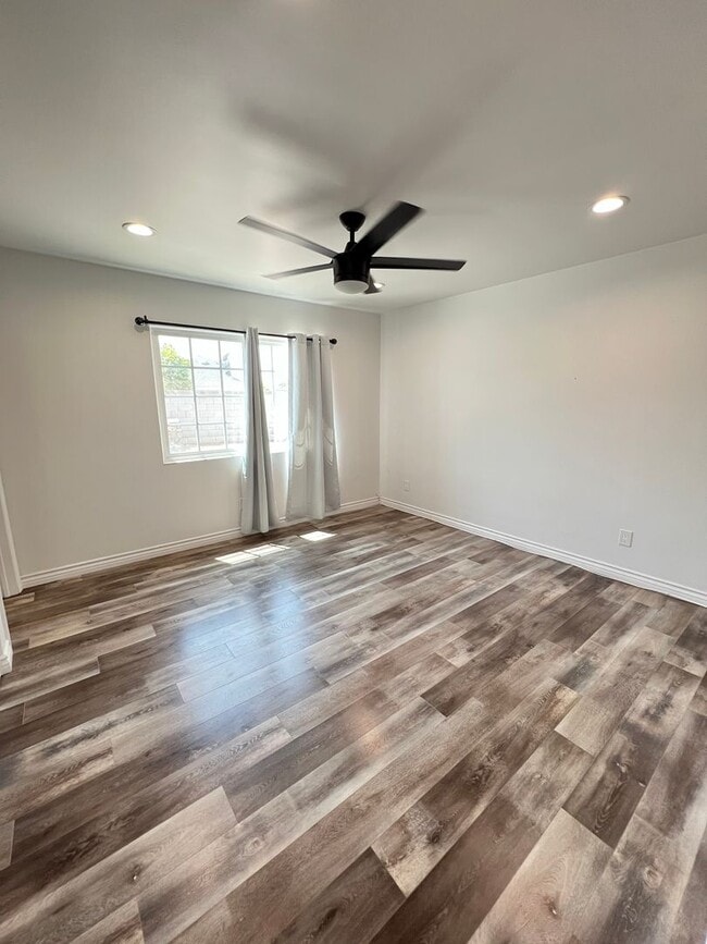 Building Photo - Charming 3 bed/ 2 bath home in El Monte!!