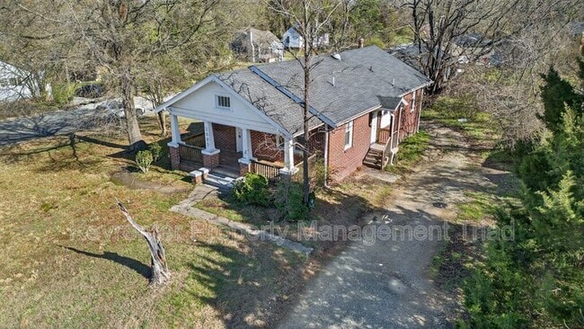 Building Photo - 2405 Freeman Mill Rd