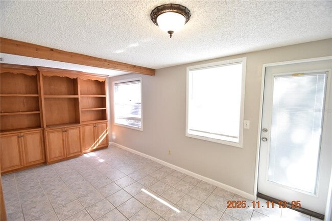 Building Photo - 205 Garland Ave