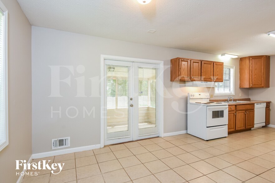 Building Photo - 1781 Silver Leaf Ct SW