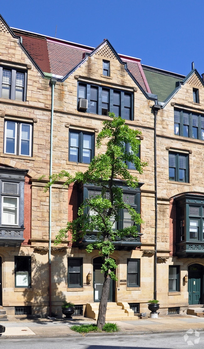 Building Photo - 1015 N Calvert St