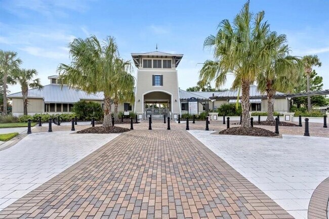 Building Photo - 13337 Waterleaf Garden Cir
