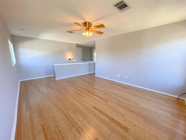 Building Photo - 3706 Blue Cat Way