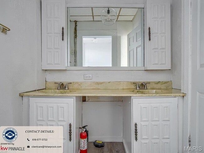 Building Photo - 625 N 24th St