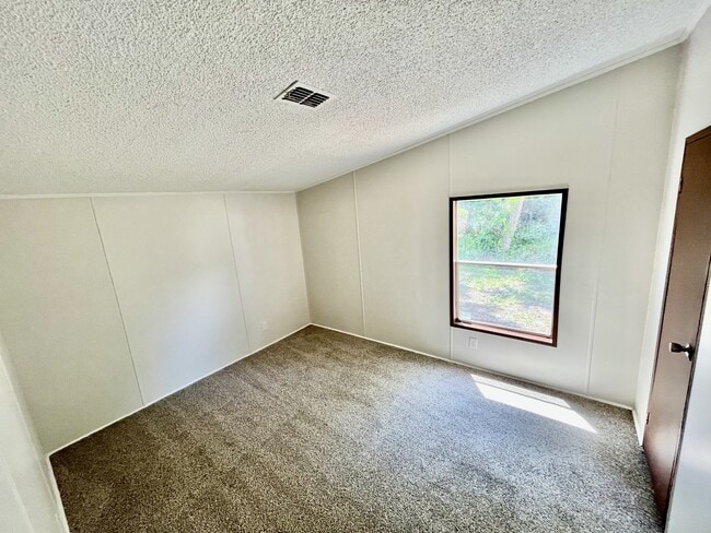 Building Photo - 2500 Gail Helen Ct