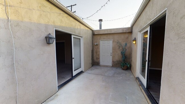 Building Photo - 6243 Dorothy Dr