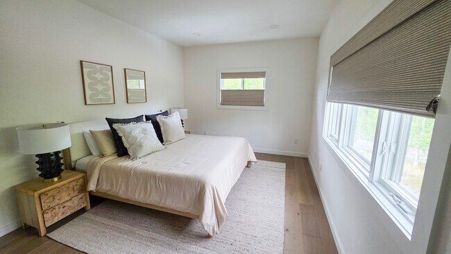 Building Photo - 21 Stormwatch Cir