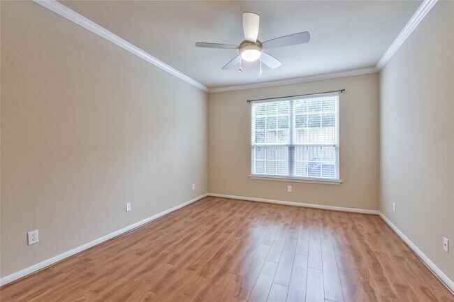 Building Photo - 1135 Glenwood Canyon Ln