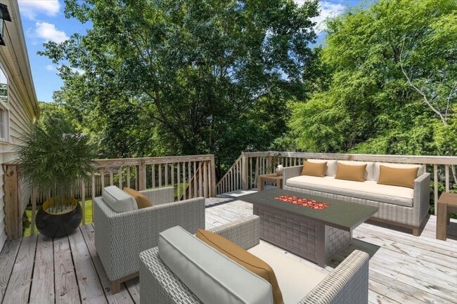 Building Photo - 103 Bridgedale Ct