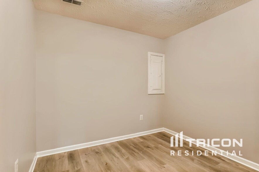 Building Photo - 5143 Spring Willow Ct