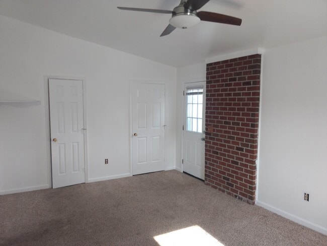 Building Photo - Great home in the heart of Hopewell