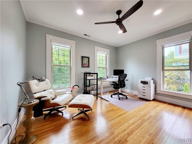 Building Photo - 67 W Schuyler St