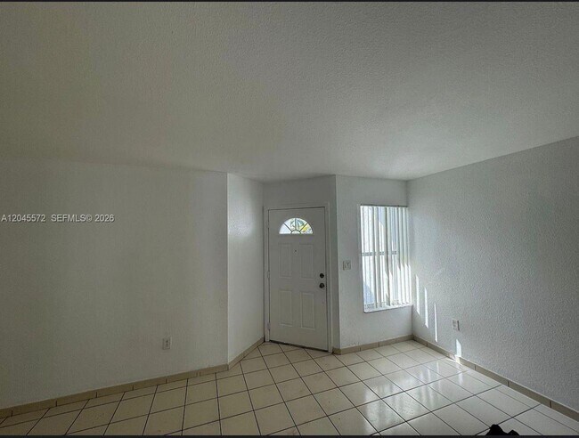 Building Photo - 20705 SW 81st Ct