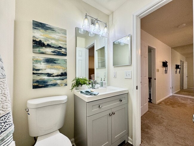 Building Photo - 3-Bedroom Townhome Ready NOW!! Completely Updated - Fenced Backyard - Exterior Storage!