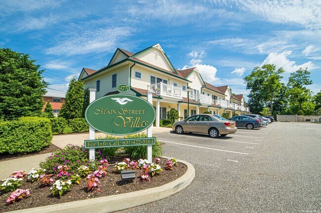 Building Photo - 975 Main St