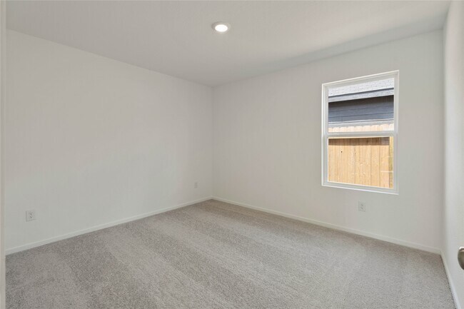 Building Photo - 14801 N Ascot Bend Cir