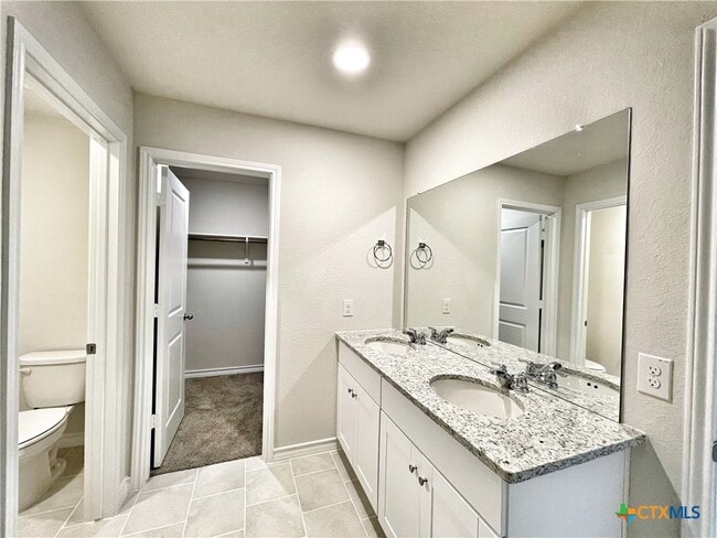 Building Photo - 388 Arbor Hills