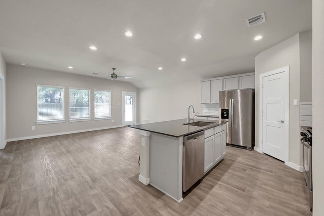 Building Photo - 14245 Wonder Lake Ln