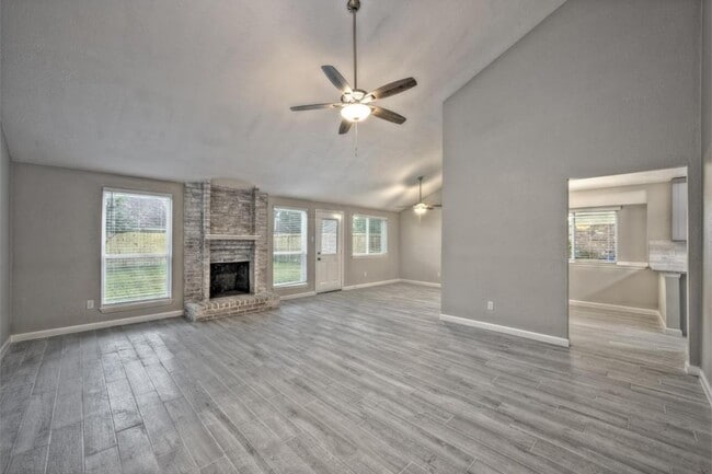 Building Photo - 1219 Gentle Bend Dr