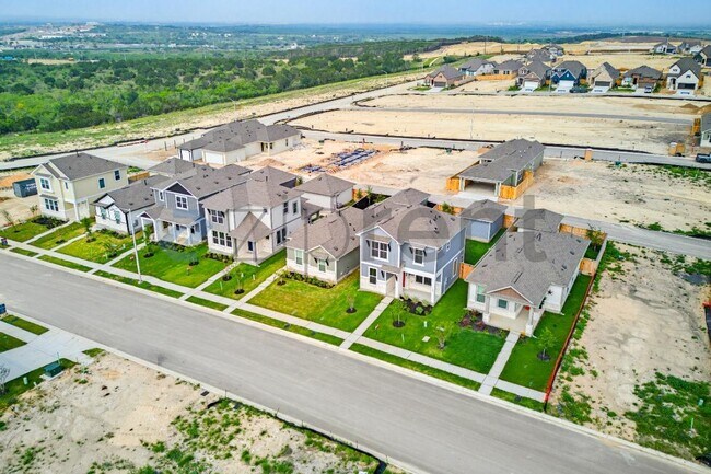 Building Photo - 131 Trifle Trl