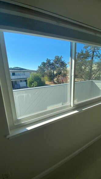 Building Photo - 4205 Starboard Ct