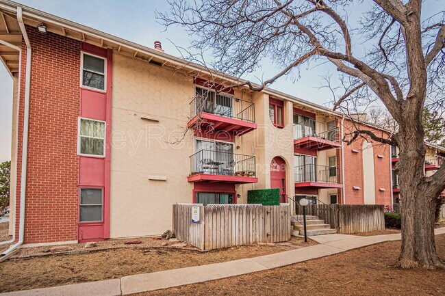 Building Photo - 12133 N Melody Dr