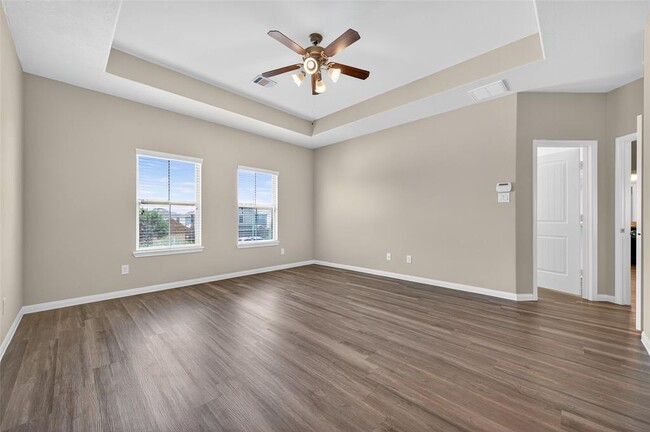 Building Photo - 3843 Briar Water Ct