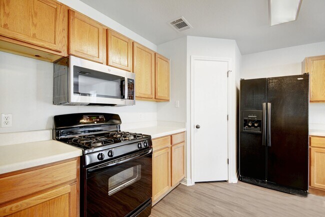 Building Photo - 117 Pheasant Trl