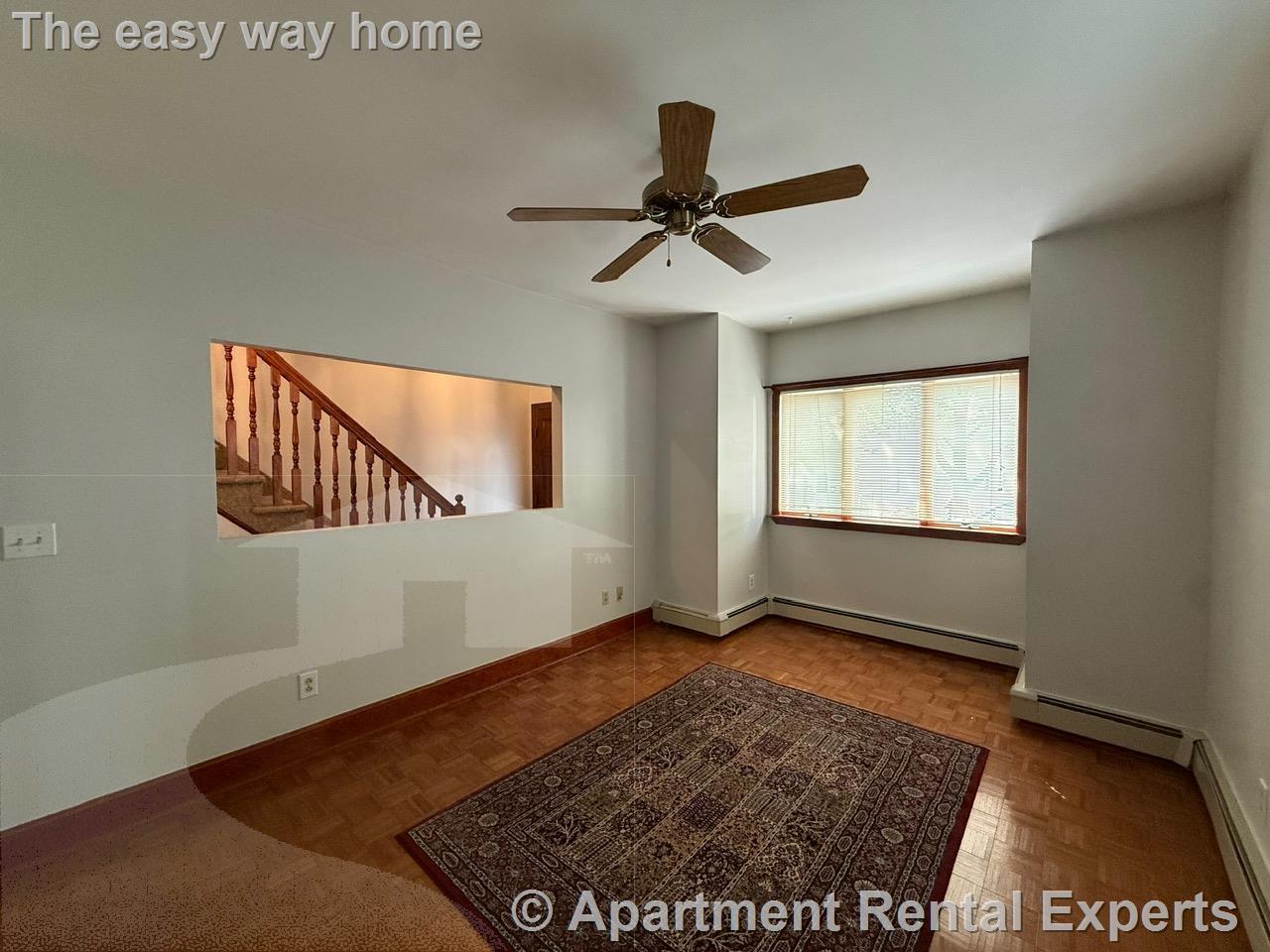 Building Photo - 25 Putnam St