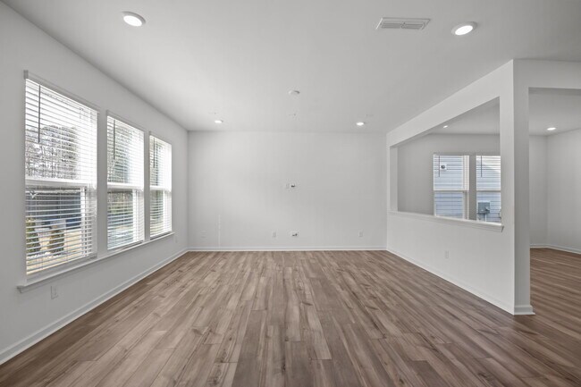 Building Photo - 2710 Turner Pines Dr