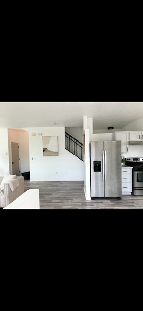 Building Photo - 503 NE San Rafael St