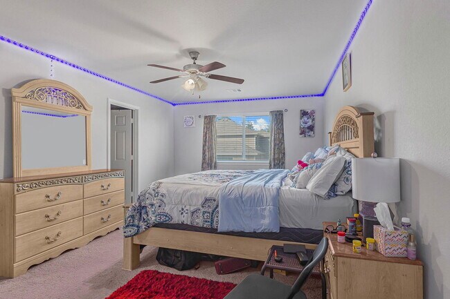 Building Photo - 104 Camelot Pl Ct