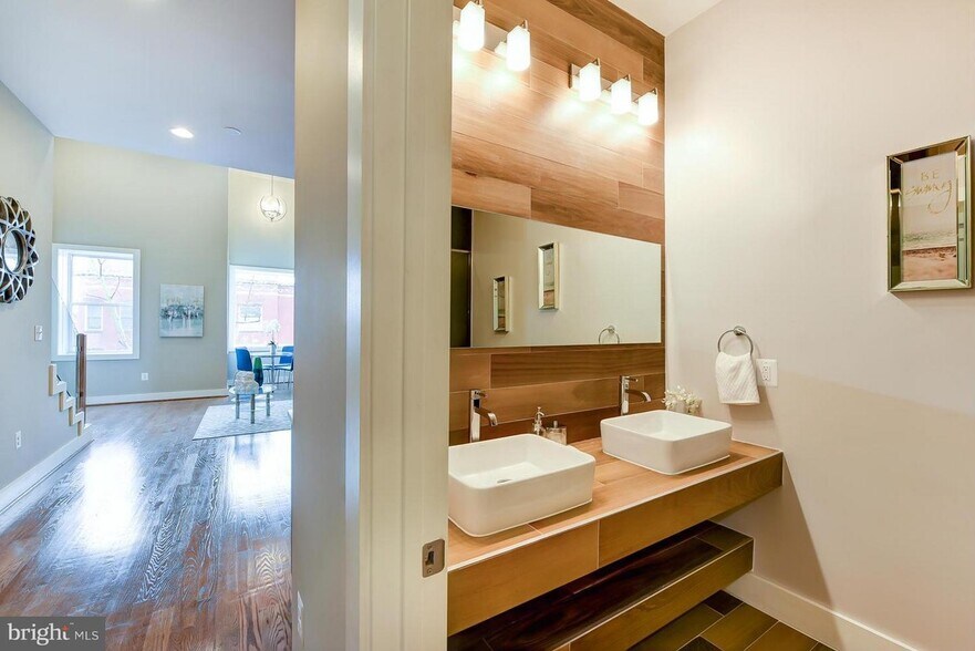 Building Photo - 3 S St NW