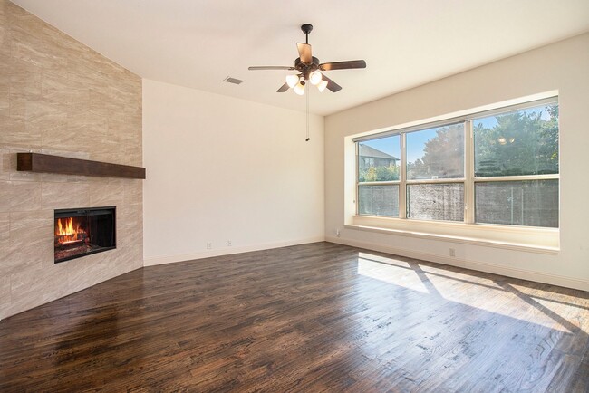 Building Photo - Discover your dream rental in Frisco, Texas!