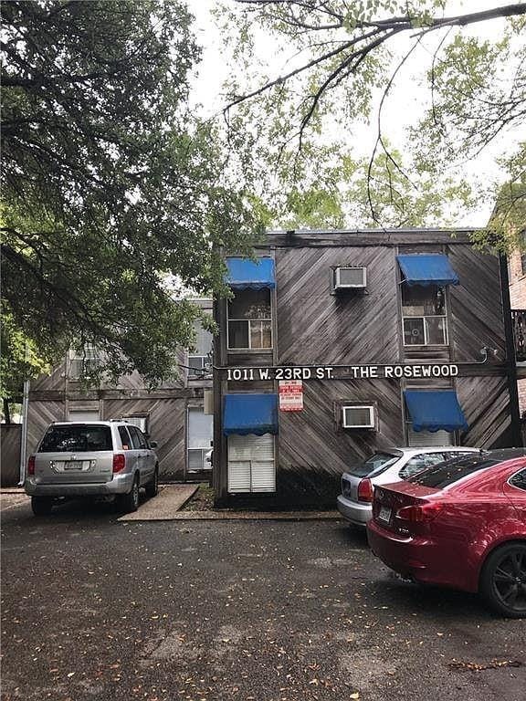 Building Photo - 1011 W 23rd St