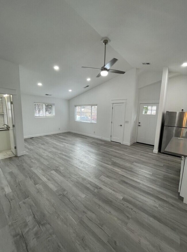 Building Photo - Charming Olde Town Arvada Home!