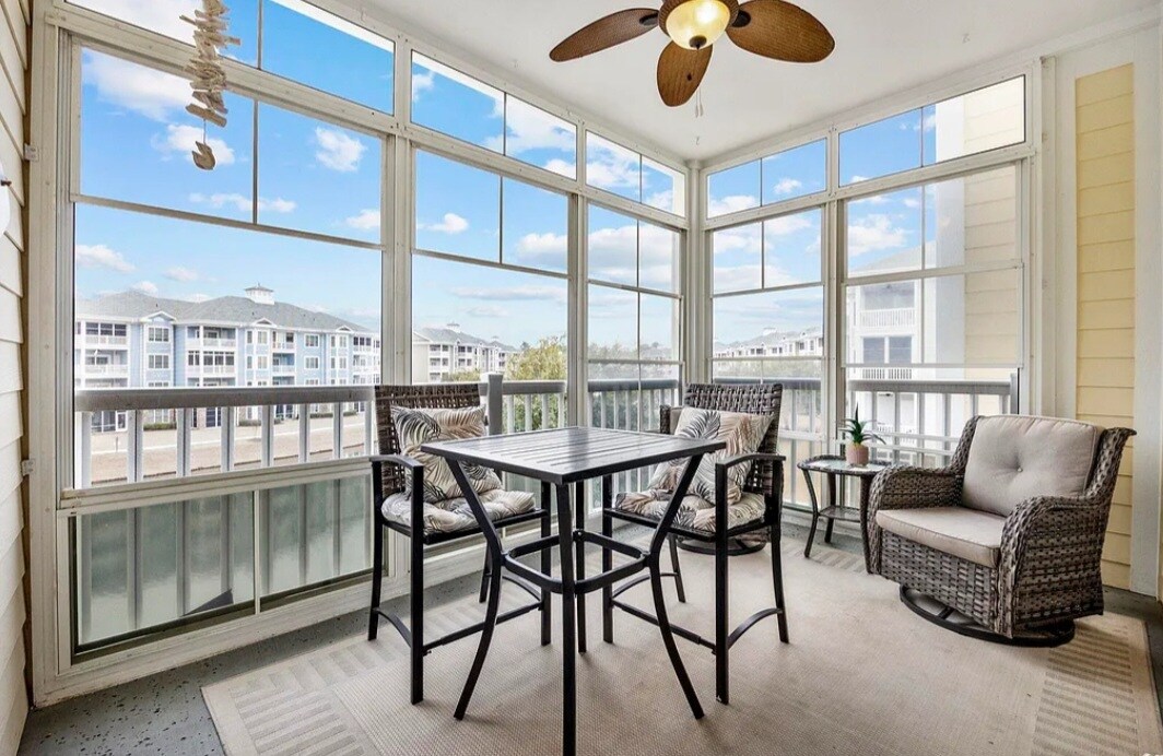 Building Photo - 4865 Luster Leaf Cir