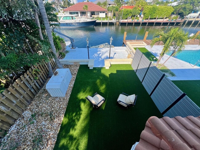 Building Photo - 616 3rd Key Dr