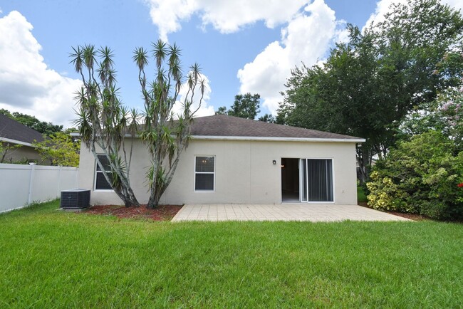 Building Photo - Cozy 4 bedroom home - Oviedo - UCF Welcome.