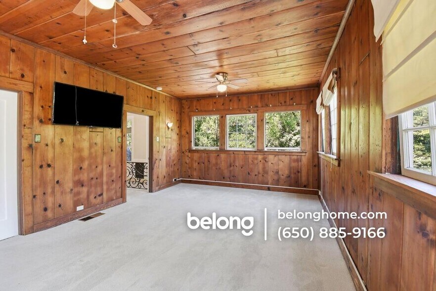 Building Photo - 2360 Scout Rd