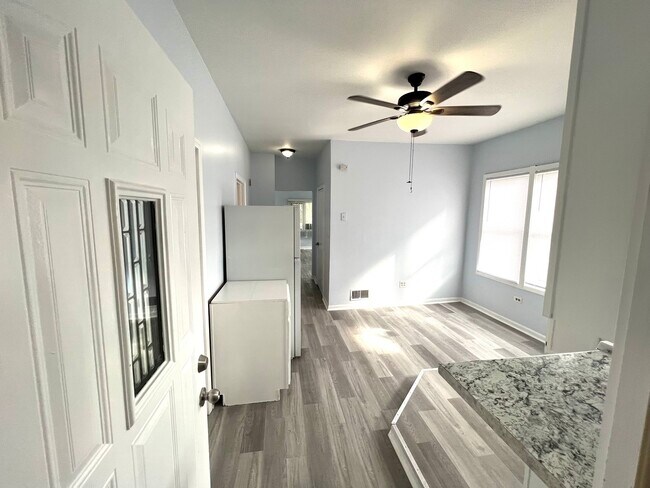 Building Photo - 3002 Green St