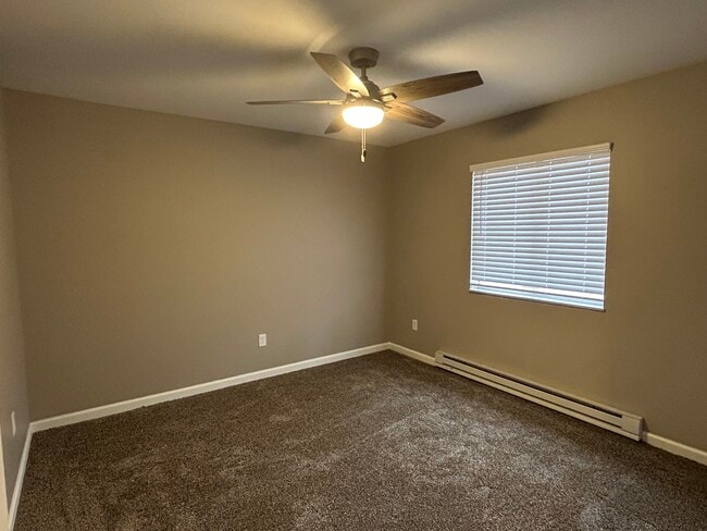 Building Photo - 5452 Dunmore Dr