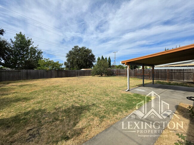 Building Photo - Charming 3BD, 1BA, Home with Modern Upgrades in Antelope, CA