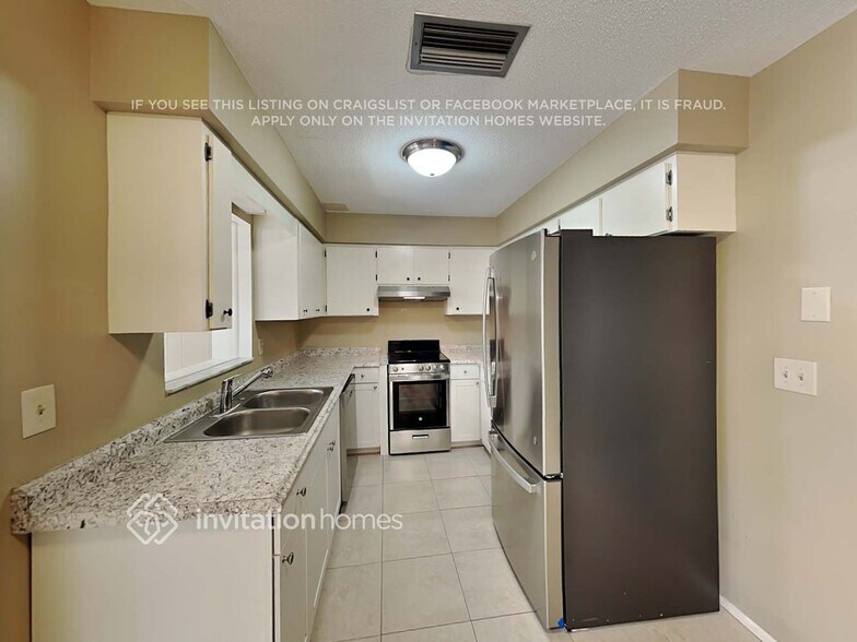 Building Photo - 4029 Tern St