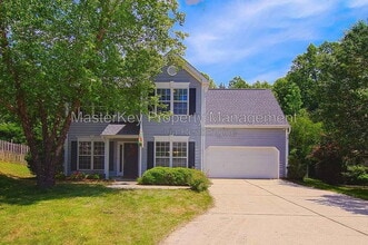 Building Photo - 507 Thorncrest Dr