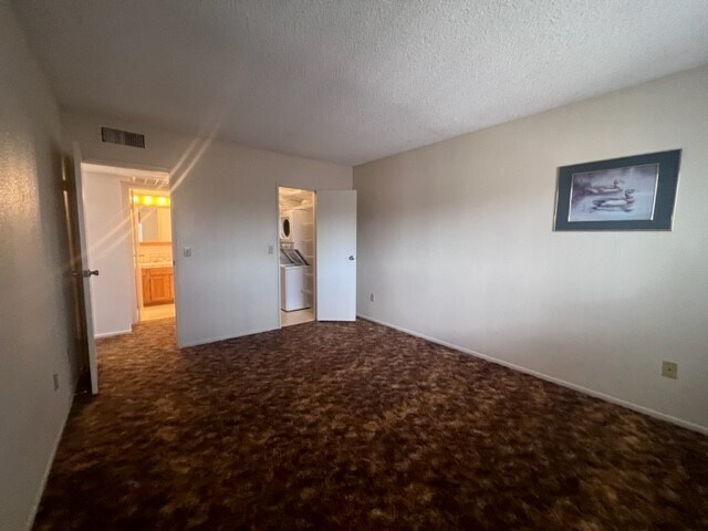 Building Photo - 1280 Mohave Dr